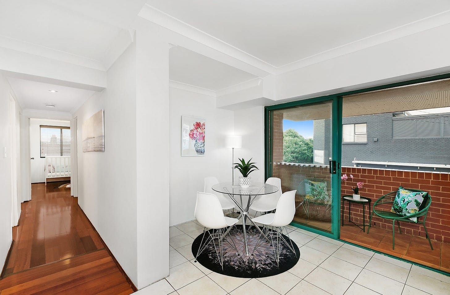 2/16-22 Burwood Rd, Burwood Leased by The Gallery Real Estate - image 1