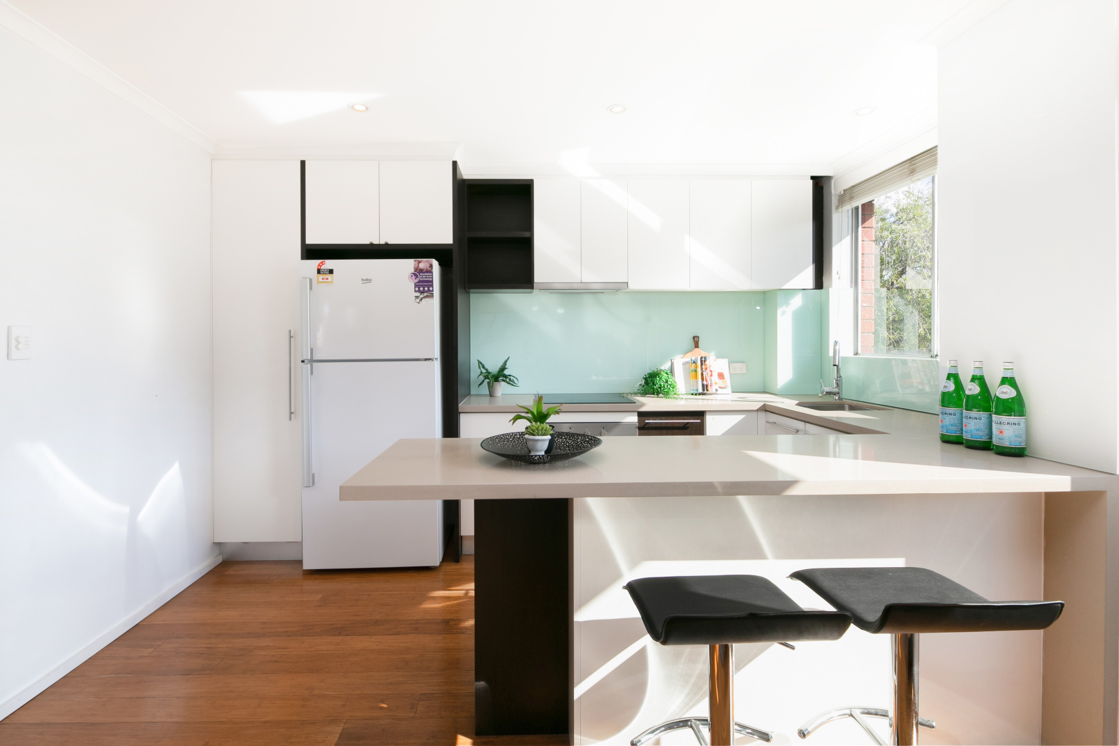 12/76 Lenthall St, Kensington Leased by The Gallery Real Estate - image 1